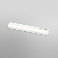 LEDVANCE LINEAR LED MOBILE BACKLIGHT 25,6cm, USB batteriebetriebene Leuchte Sensor 1,1W / 4000K Kaltweiß LEDVANCE LINEAR LED MOBILE BACKLIGHT 25,6cm, USB batteriebetriebene Leuchte Sensor 1,1W / 4000K Kaltweiß