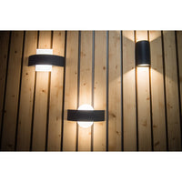LEDVANCE LED lampada a parete e soffitto, lampada per applicazioni esterne, bianco caldo, 60,0 mm x 240,0 mm x 142,0 mm, ENDURA STYLE SHIELD LEDVANCE LED lampada a parete e soffitto, lampada per applicazioni esterne, bianco caldo, 60,0 mm x 240,0 mm x 142,0 mm, ENDURA STYLE SHIELD