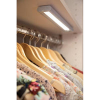 LEDVANCE Lineare LED Mobile Batteria Sottoarmadio Lampada 21,4cm con Sensore 1,9W / 4000K Bianco Freddo LEDVANCE Lineare LED Mobile Batteria Sottoarmadio Lampada 21,4cm con Sensore 1,9W / 4000K Bianco Freddo