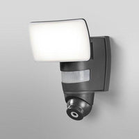 LEDVANCE Wifi SMART+ LED Strahler mit Kamera & Sensor 24W / 3000K Warmweiß LEDVANCE Wifi SMART+ LED Strahler mit Kamera & Sensor 24W / 3000K Warmweiß