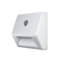 OSRAM LED NIGHTLUX Lampada da scale a batteria, sensore di movimento, sensore giorno-notte, bianco freddo, 28,0 mm x 84,0 mm x 73,0 mm, bianco